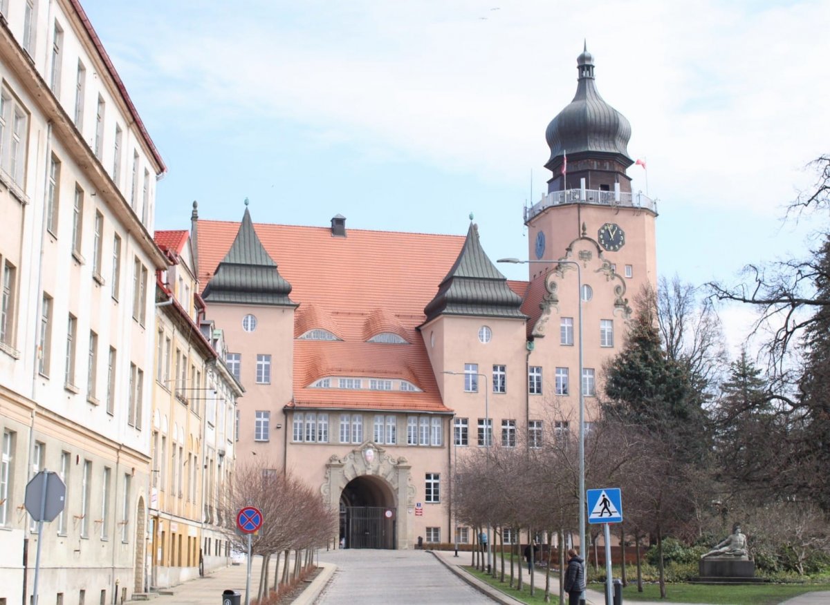 Elbląg: 12,5 mln zł na fundacje i stowarzyszenia z elbląskiego ratusza
