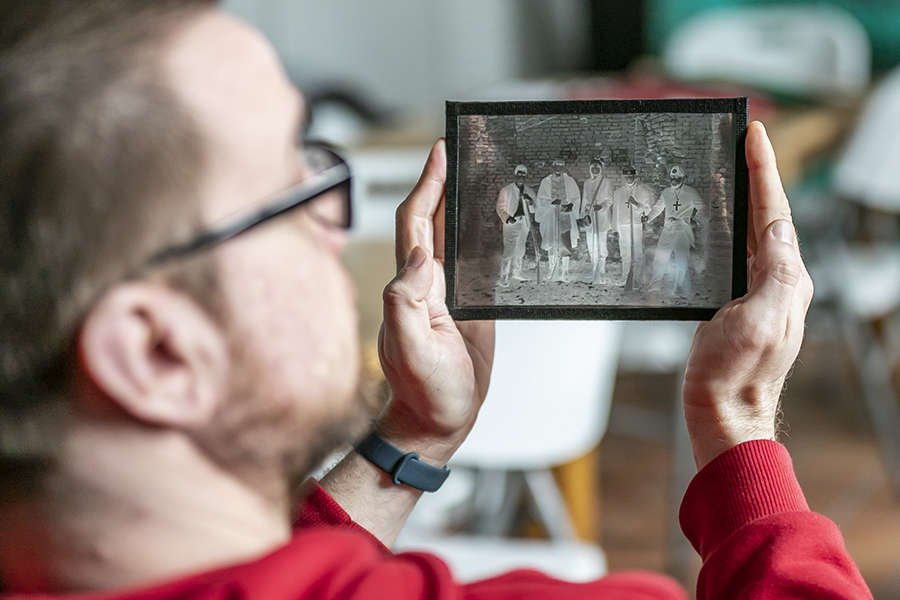 Tajemniczy negatyw odnaleziony pod Elblągiem. To odkrycie na skalę ogólnopolską [ZDJĘCIA]