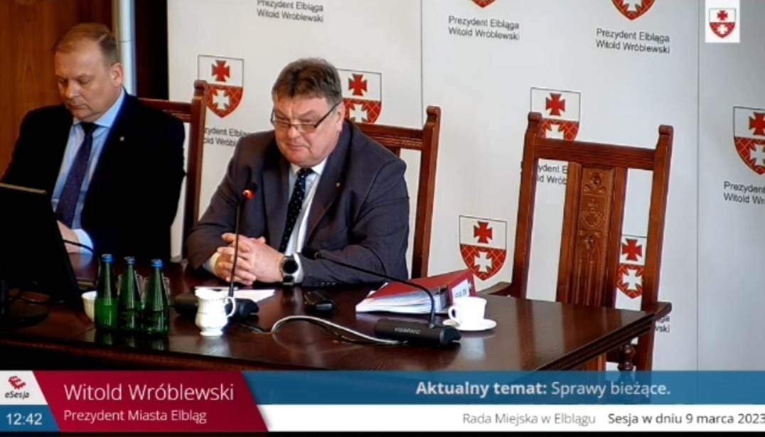 Elbląg: Witold Wróblewski zapewnia, że nigdy nie chciał zlikwidować Przedszkola nr 8 przy ul. Bema. Twierdzi, że nie odpowiada za negocjacje swoich pracowników z rodzicami. Kuratorium oświaty zaleciło otworzyć rekrutację do placówki