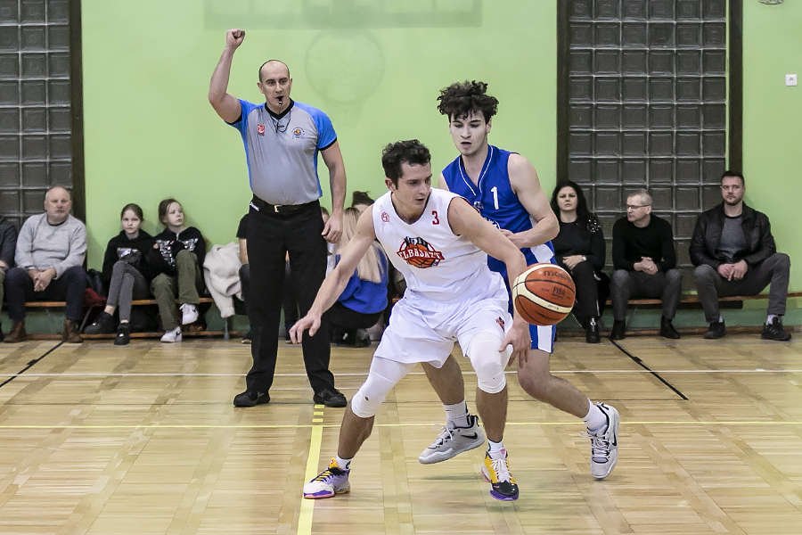 Koszykówka: Basketball Elbląg może się przygotowywać do walki w barażach o II ligę