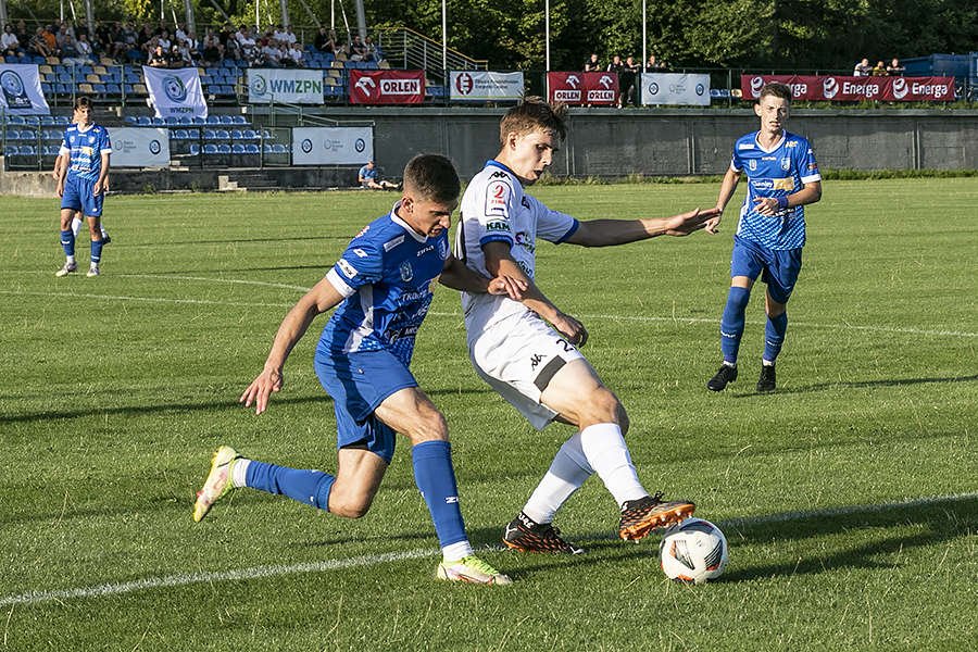 Z dwóch IV-ligowców lepsza Olimpia