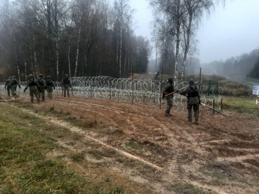 Warmińsko-Mazurska Straż Graniczna: Budowa zapory na granicy z Rosją jest kontynuowana