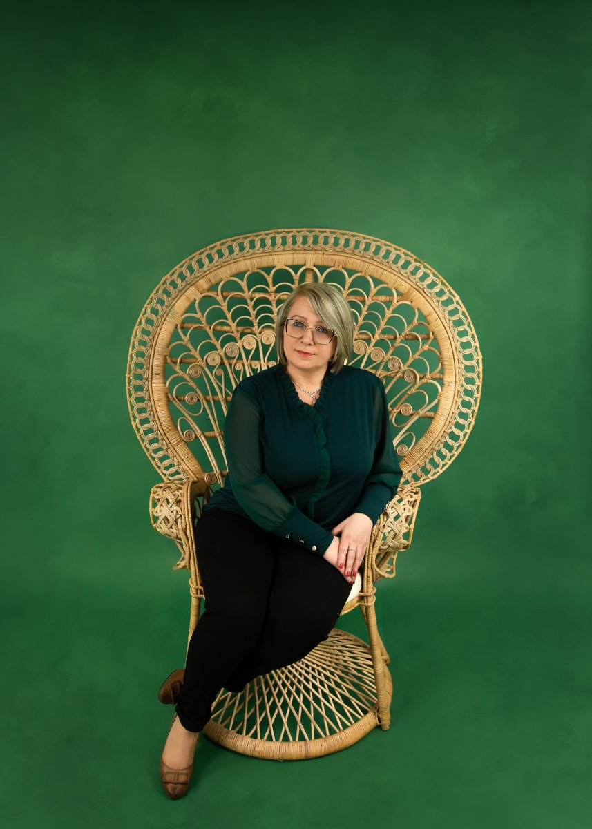 Małgorzata Manelska: O czym szepczą mazurskie bzy?
