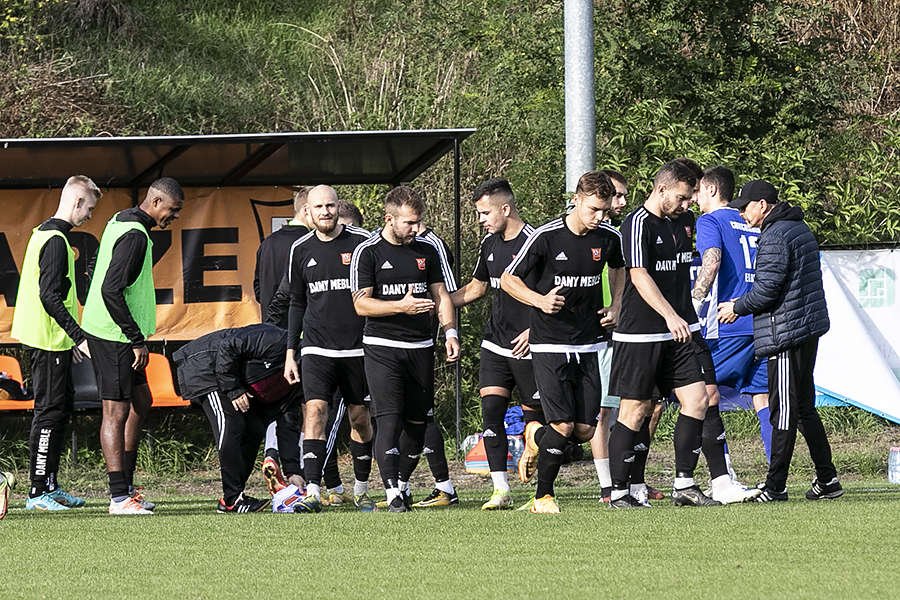 Wyjazdowy mecz Concordii Elbląg z Wartą Sieradz zakończony remisem