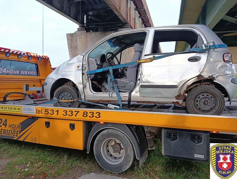 Elbląg: Matiz już nie czeka na swojego właściciela. Został odholowany na jego koszt