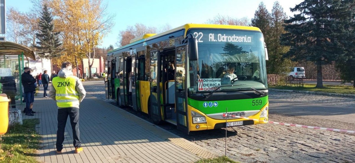 Elbląg:  Komunikacja miejska i organizacja ruchu w okresie Wszystkich Świętych