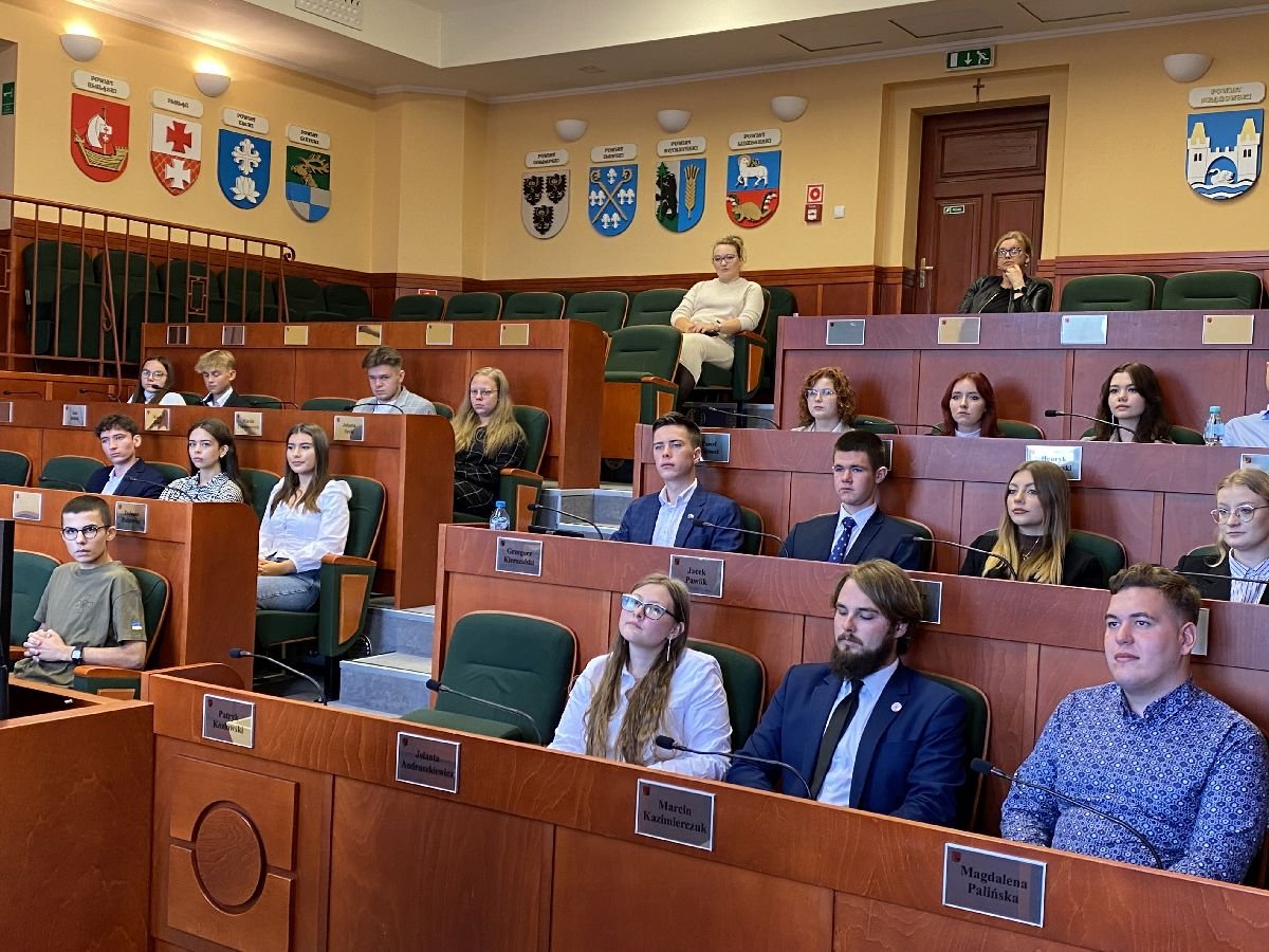 Młodzieżowy Sejmik Województwa Warmińsko-Mazurskiego: Młodzi samorządowcy rozpoczęli kadencję