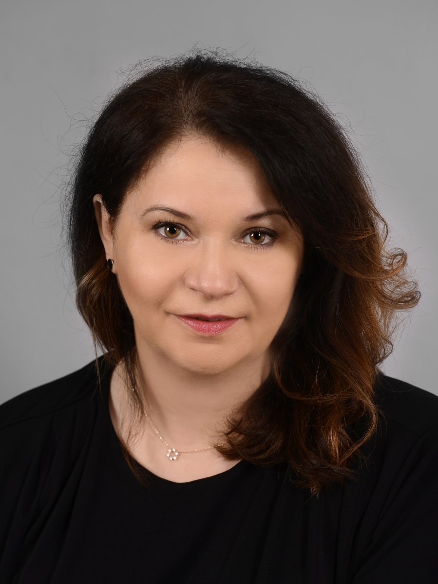 Burmistrz miasta i gminy Młynary Renata Wioletta Bednarczyk  opowiada o zrealizowanych i planowanych inwestycjach