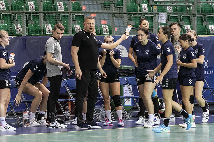 PIŁKA RĘCZNA: Rozgrywki w nowym sezonie 2022/2023 rozpoczęła Superliga piłki ręcznej kobiet.
