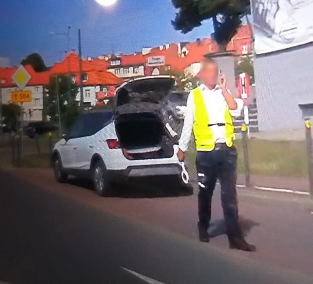 Elbląg: Udawał policjanta ruchu drogowego. Zatrzymali go prawdziwi policjanci