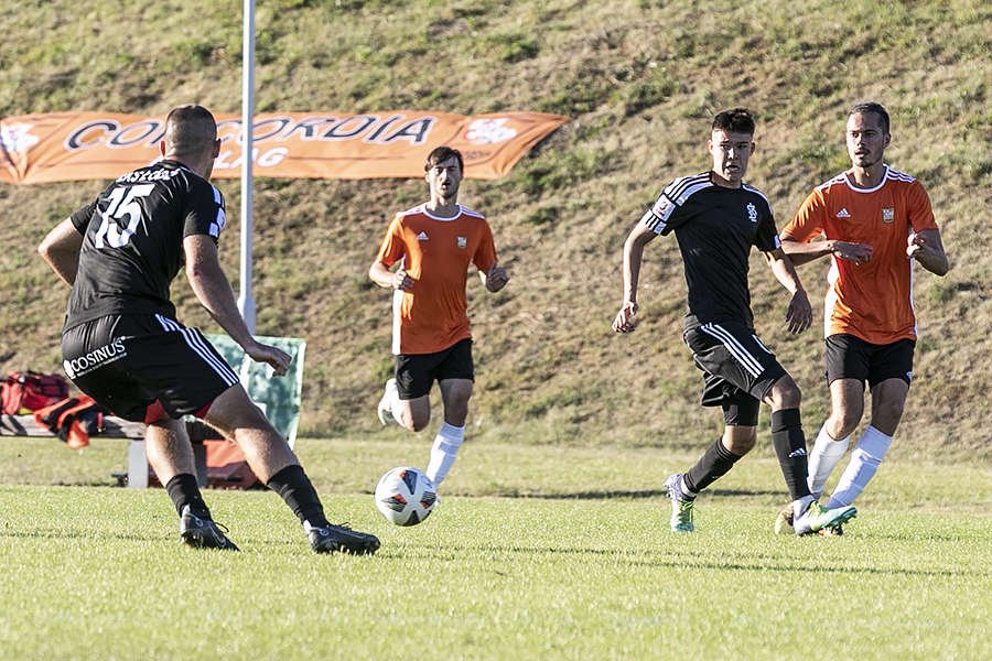 W debiucie w III lidze Concordia przegrała z ŁKS 0:2 [ZDJĘCIA]