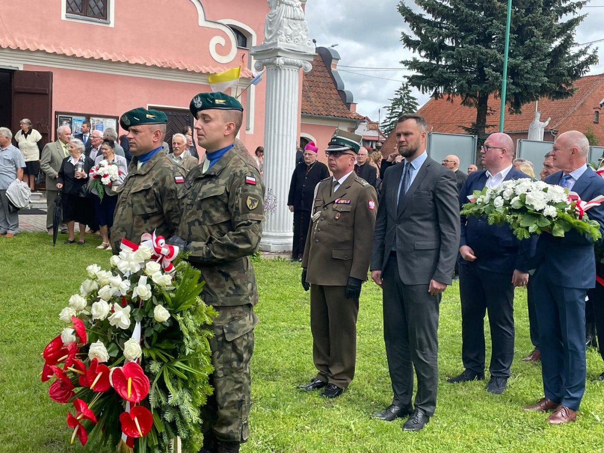 Obchody Dnia Walki i Męczeństwa Wsi Polskiej w Zielonce Pasłęckiej