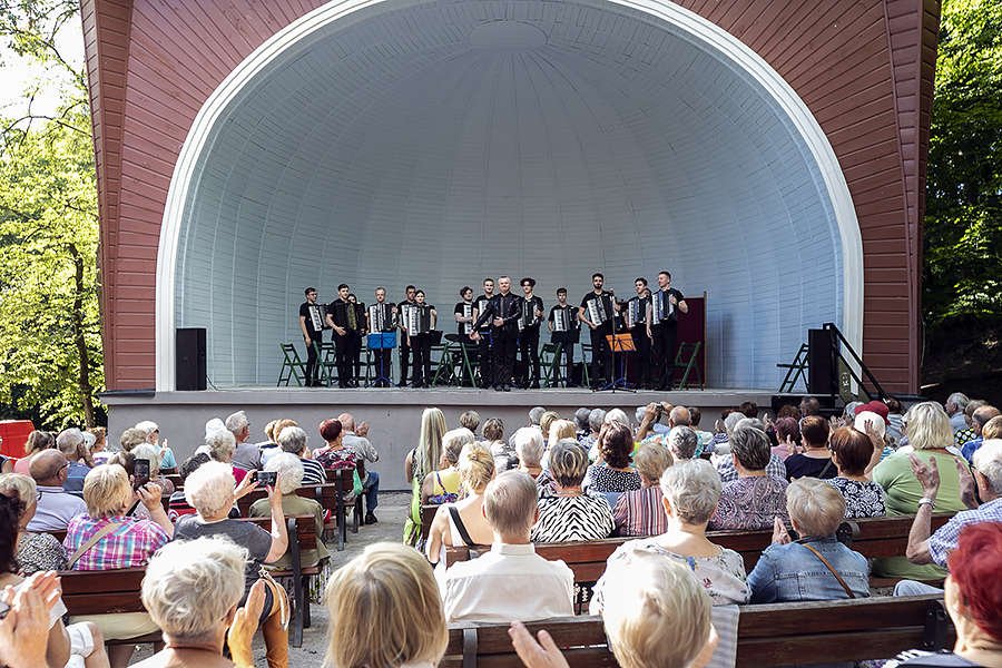 Letni Salon Muzyczny Bażantarnia 2022: Na scenie wystąpi Dalbergia duo