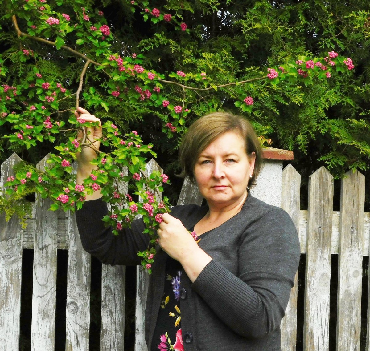 Renata Makarewicz o cudach rosnących za płotem