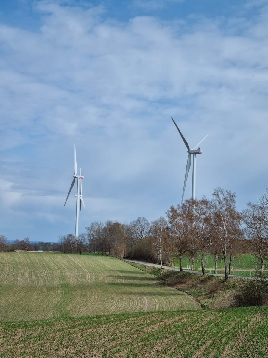 Zakończył się montaż turbin farmy wiatrowej Majewo