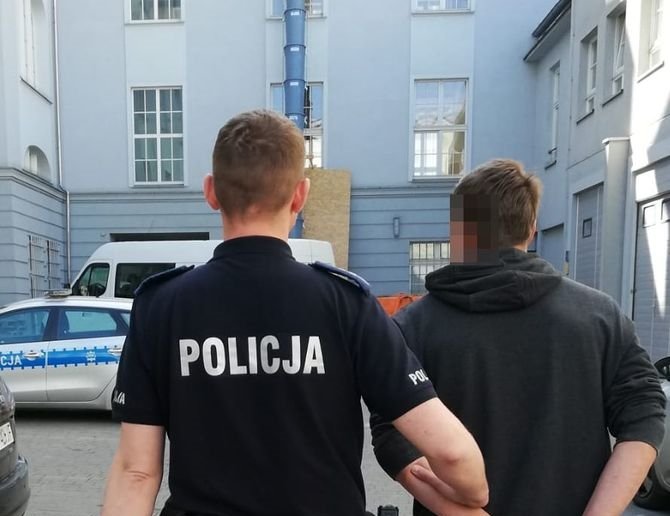 Gdańsk: Elblążanin spowodował kolizję. Miał przy sobie 40 porcji narkotyków