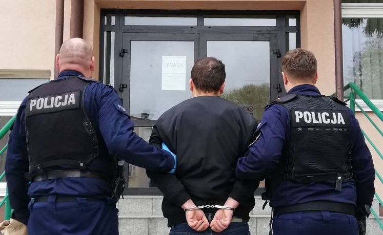 Gdańsk: Szedł za Ukrainką, chwycił ją za ubranie, zasłonił jej usta i groził