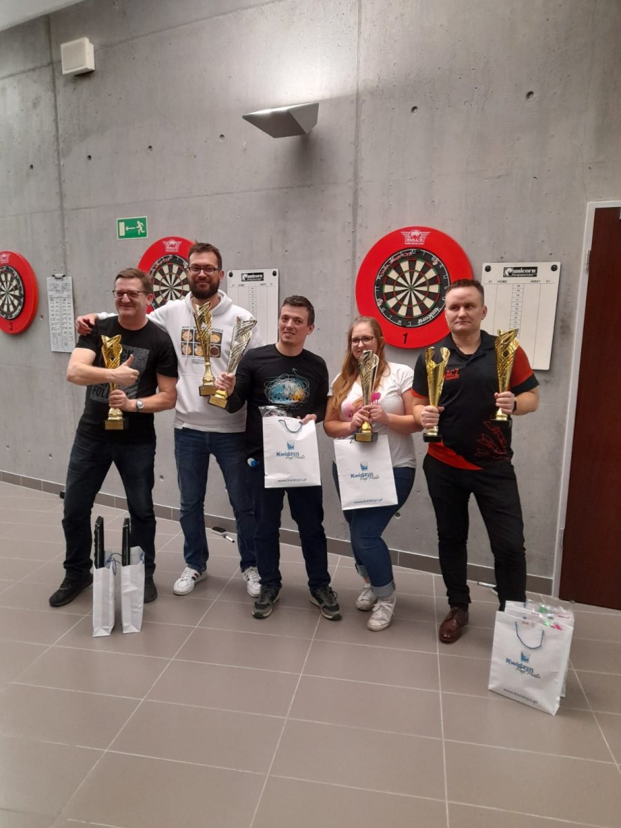 Elblążanie triumfują na turnieju darta