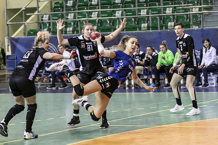 Piłka ręczna kobiet. Trzecia przegrana Startu z Eurobudem