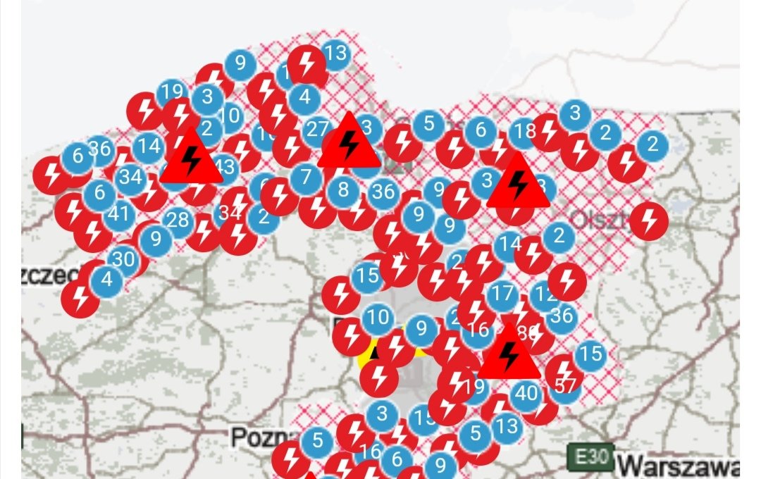 Awarie w systemie dostaw prądu 