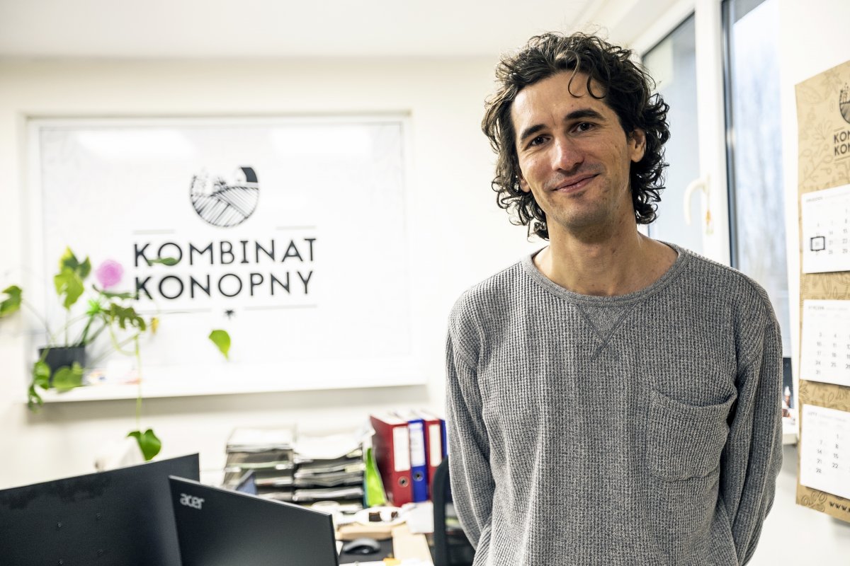 Kombinat Konopny zebrał 4,5 miliona w 7 minut