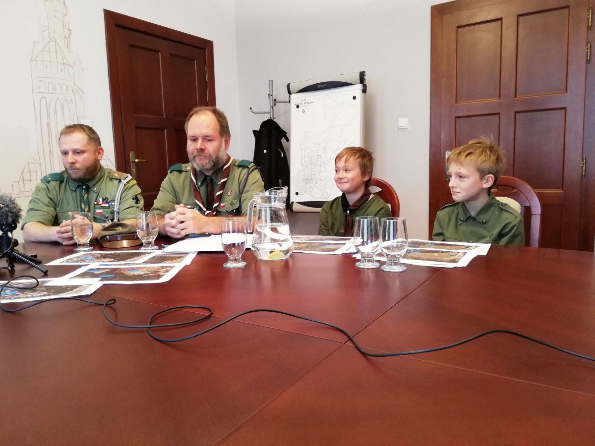 Co odkrywają elbląscy harcerze?
