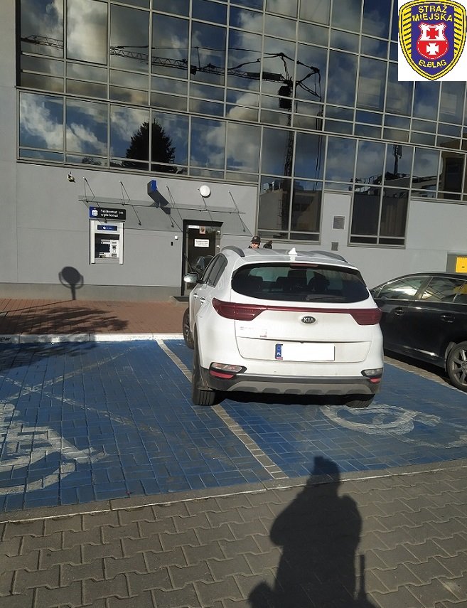 Nie parkuj na 