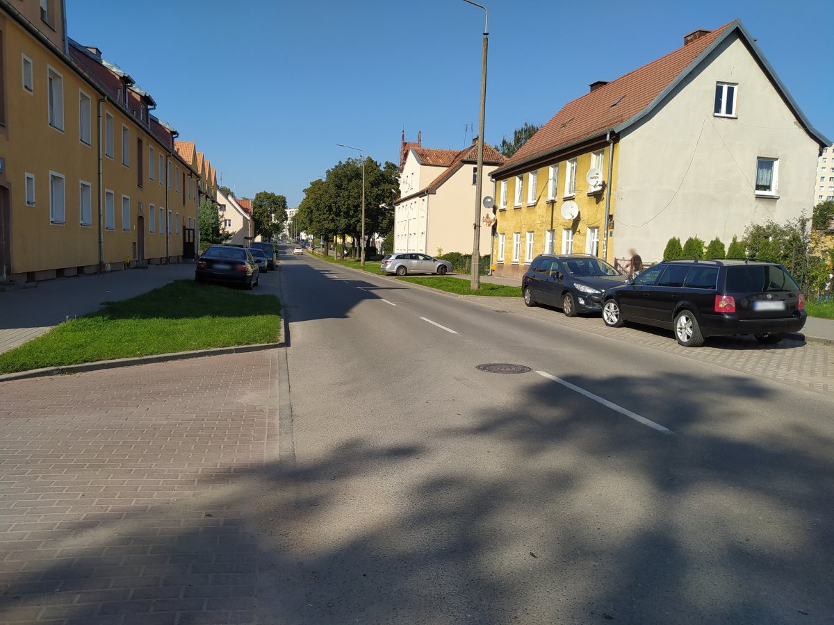 Ulica Wiejska niebezpieczna dla pieszych?