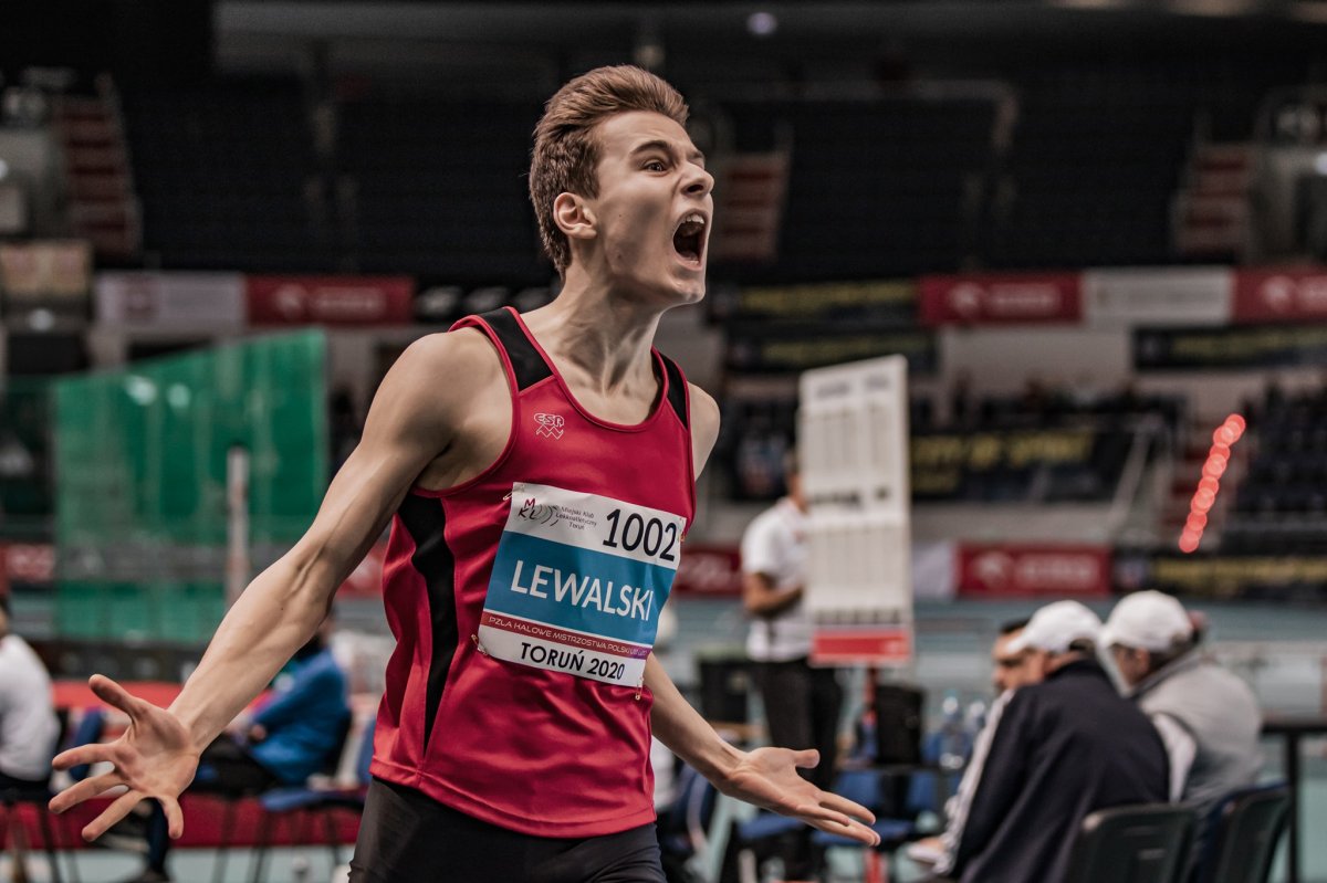Kacper Lewalski na podium!