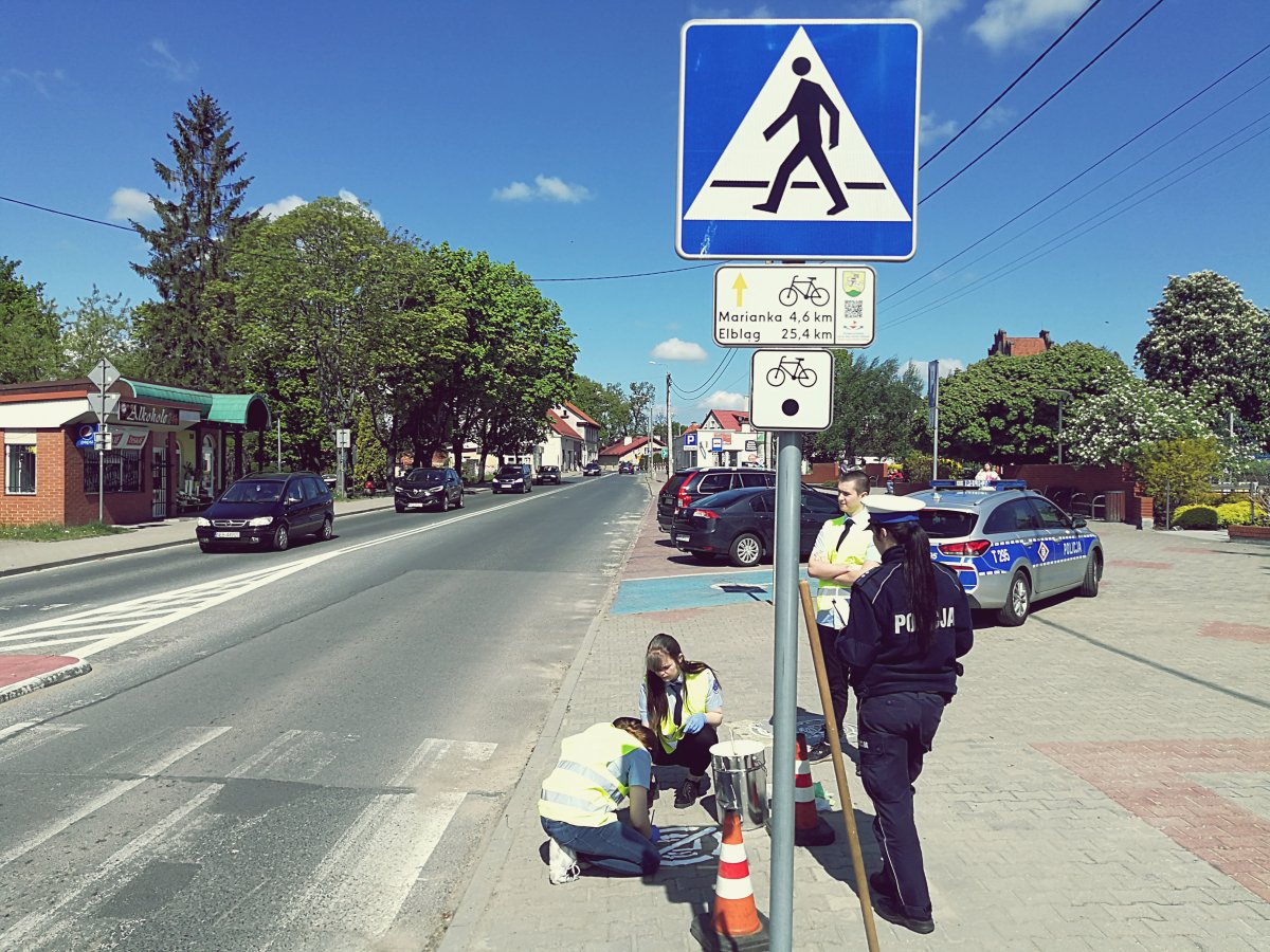 Od czerwca nowe obowiązki dla pieszych i kierowców