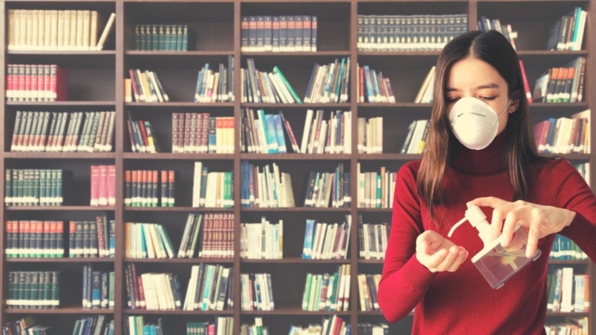 Biblioteka zaprasza między regały. Wolny dostęp do półek przywrócony