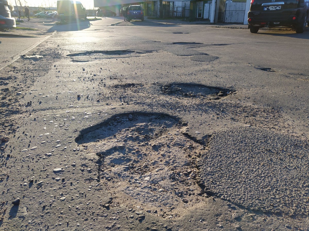Czy z ulicy Mielczarskiego znikną dziury?