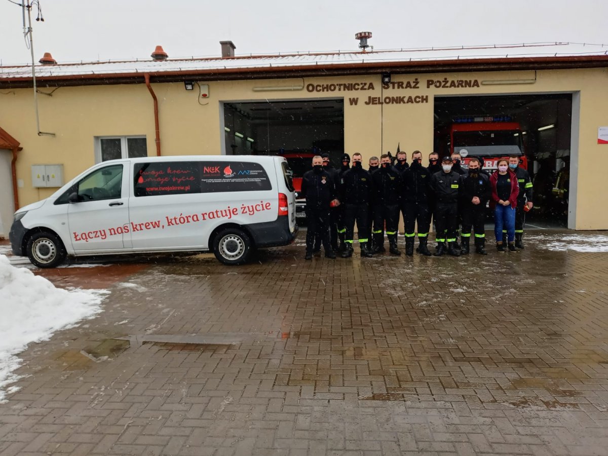 Oddali 18 litrów krwi