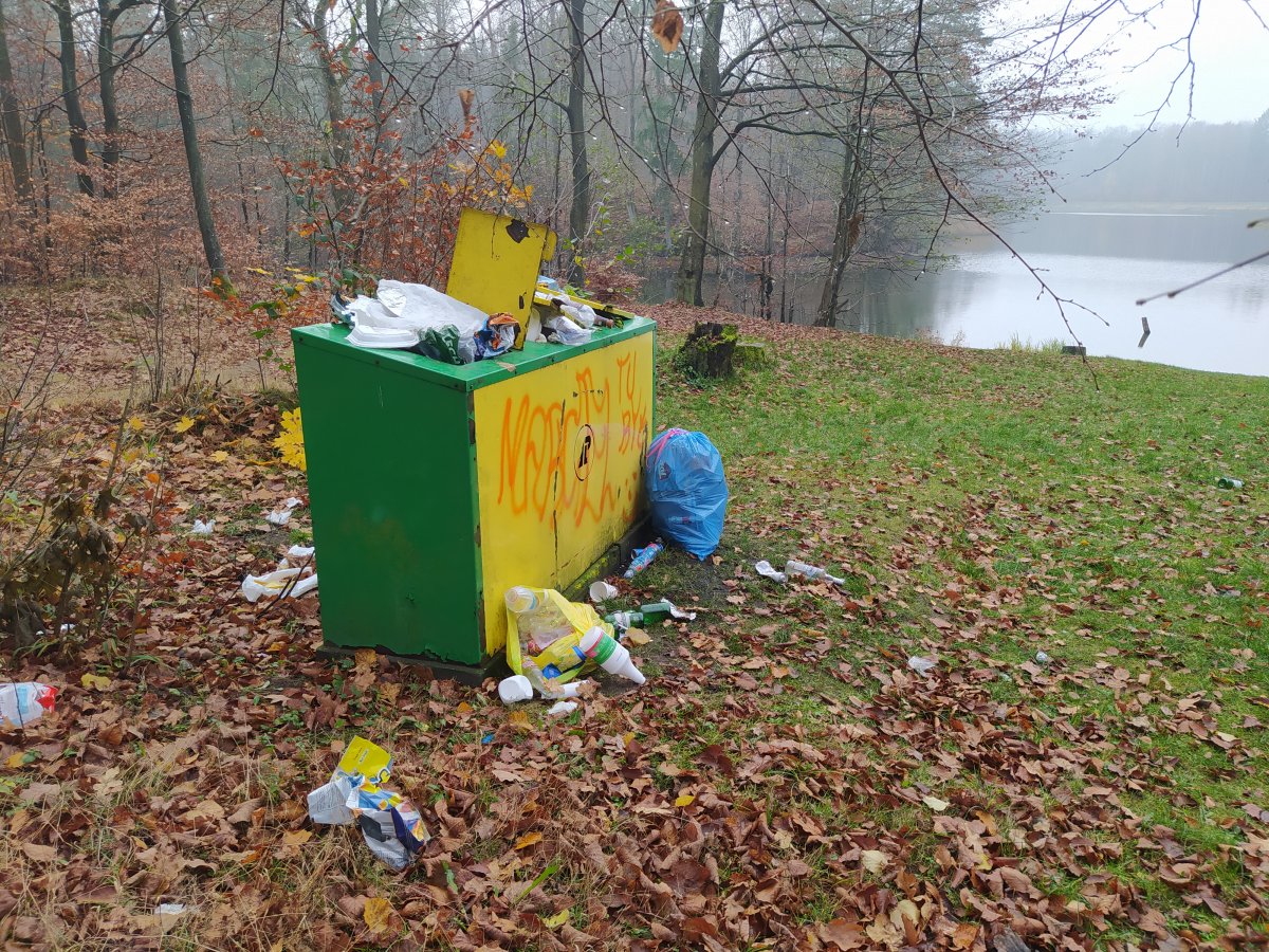 Jelenia Dolina ciągle zaśmiecana