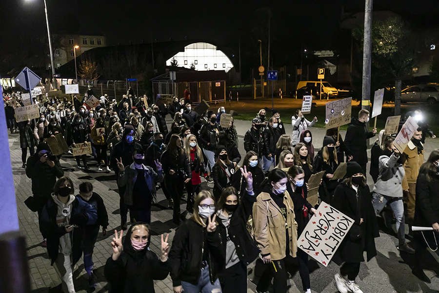 Nie zgadzamy się z orzeczeniem TK! [ZDJĘCIA]