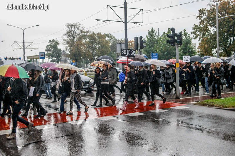 Czarny Spacer dziś w Elblągu