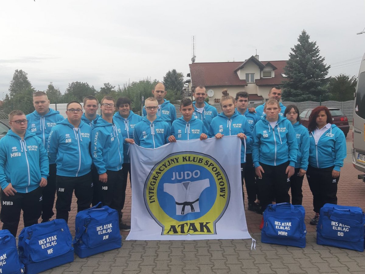 12 medali dla zawodników IKS ATAK