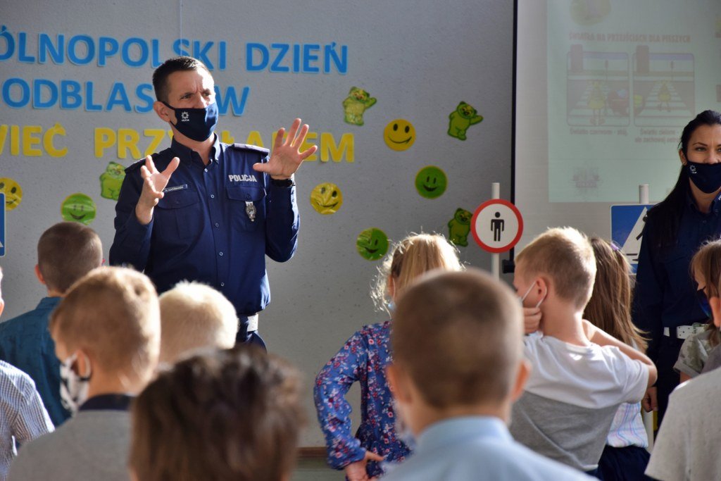„Świeć Przykładem” w elbląskich szkołach podstawowych [ZDJĘCIA]