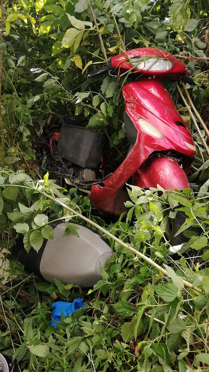 Motorowerem uderzył w samochód ciężarowy