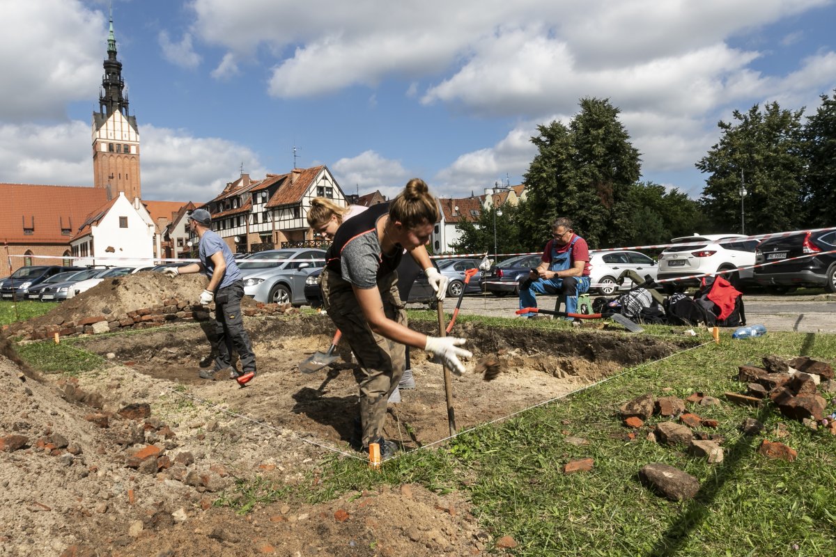 Prace potrwają dwa tygodnie. Czego szukają archeolodzy? [ZDJĘCIA]