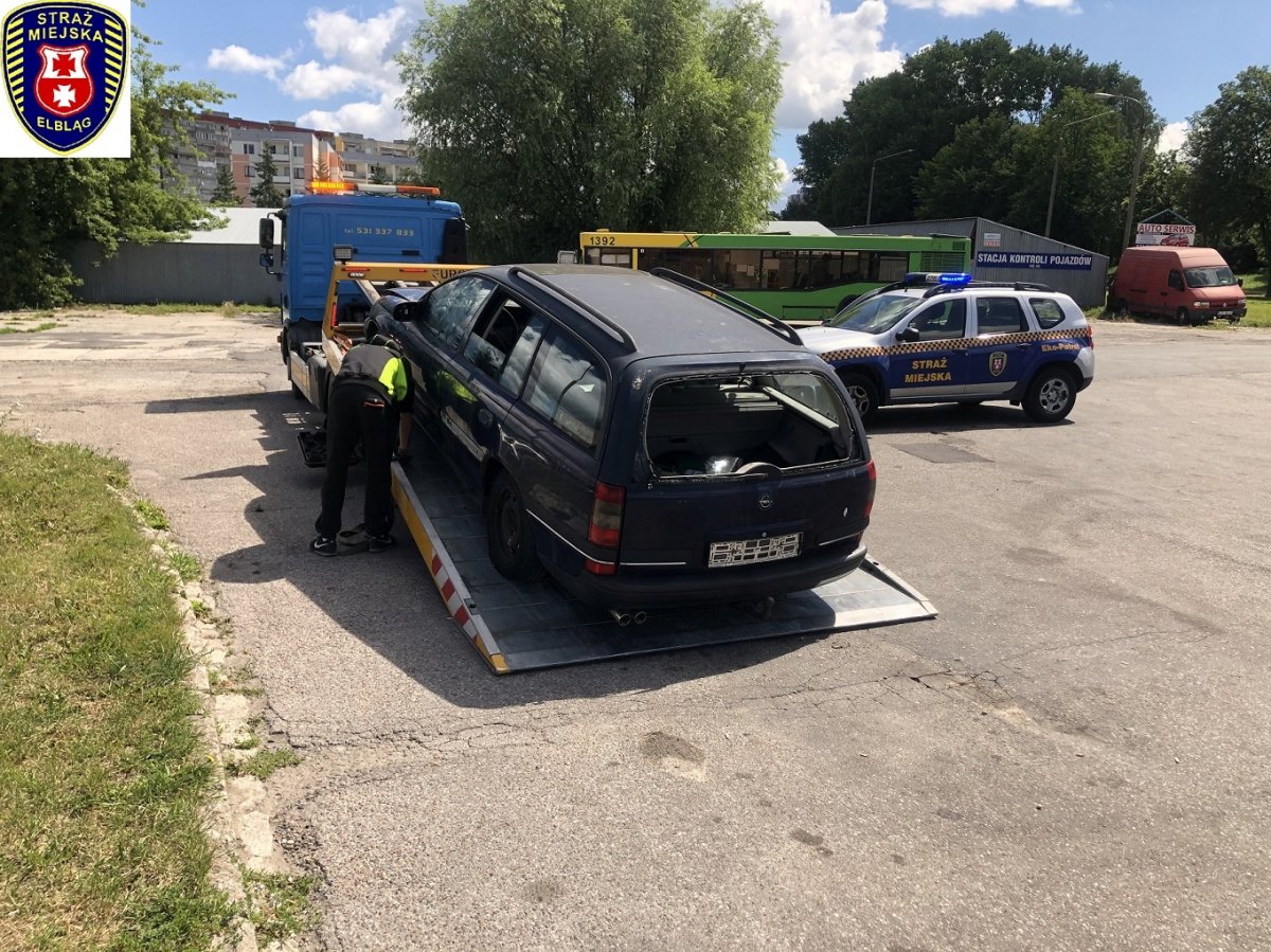 Straż Miejska ciągle usuwa wraki