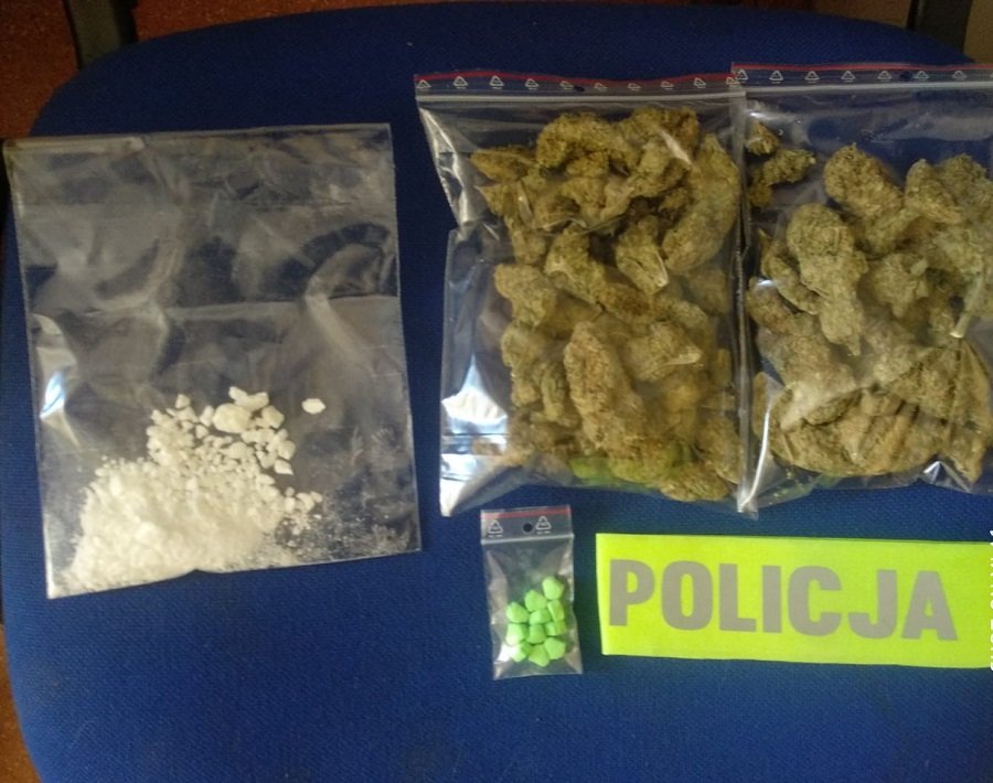 Marihuana, kokaina i tabletki MDMA znalezione u 34-latka