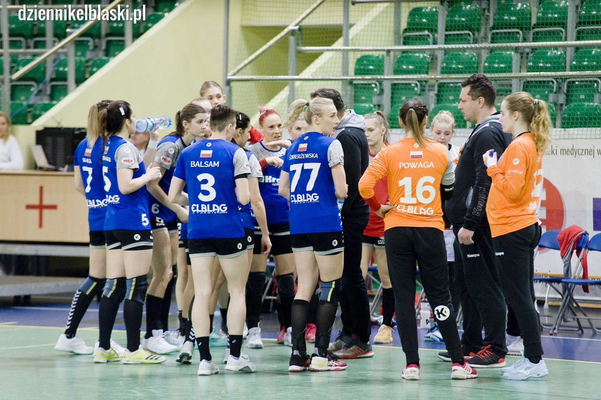 TRZECIA NOWA ZAWODNICZKA W STARCIE