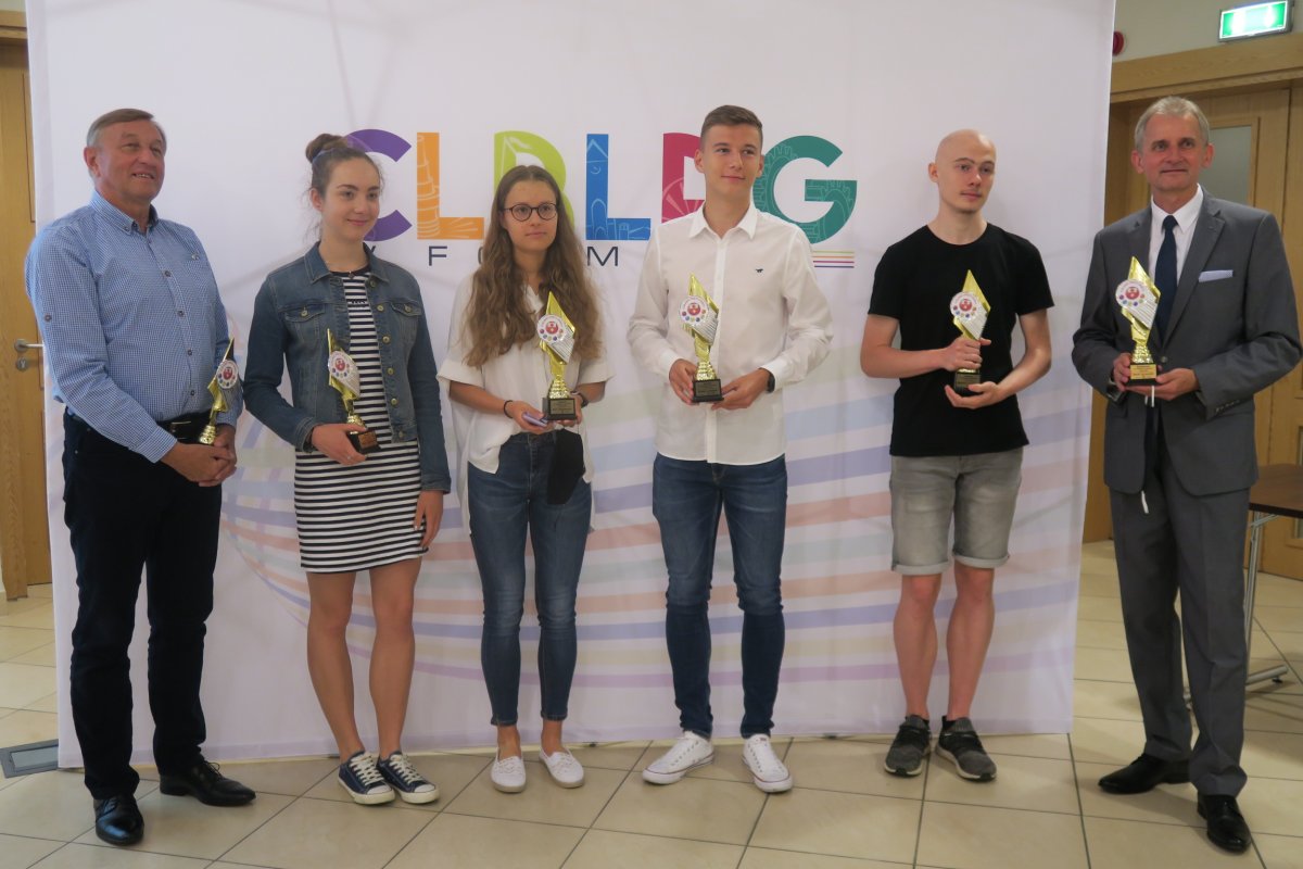 Najlepsi elbląscy sportowcy nagrodzeni przez prezydenta [VIDEO]