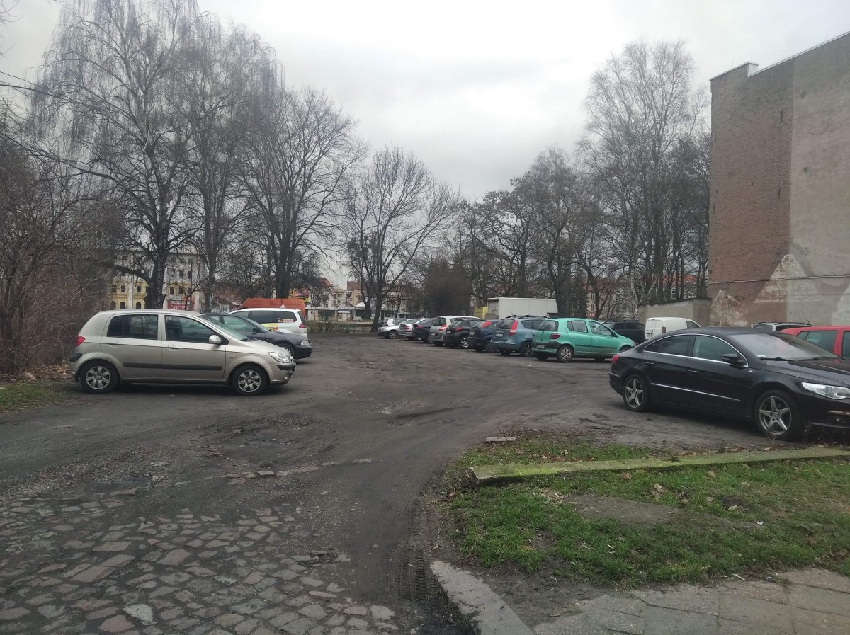 Działki przy ul. Krótkiej znów na sprzedaż