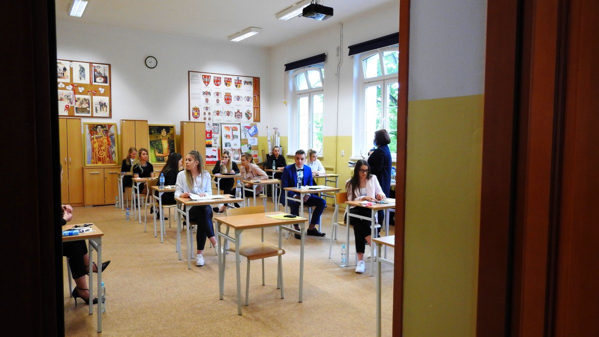 Wczoraj język polski, dziś matematyka [ZDJĘCIA]