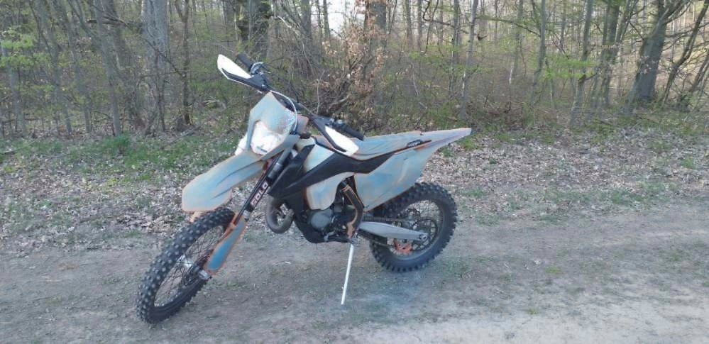 Motocykliści łamią przepisy, jeżdżą po lasach, a to jest zabronione