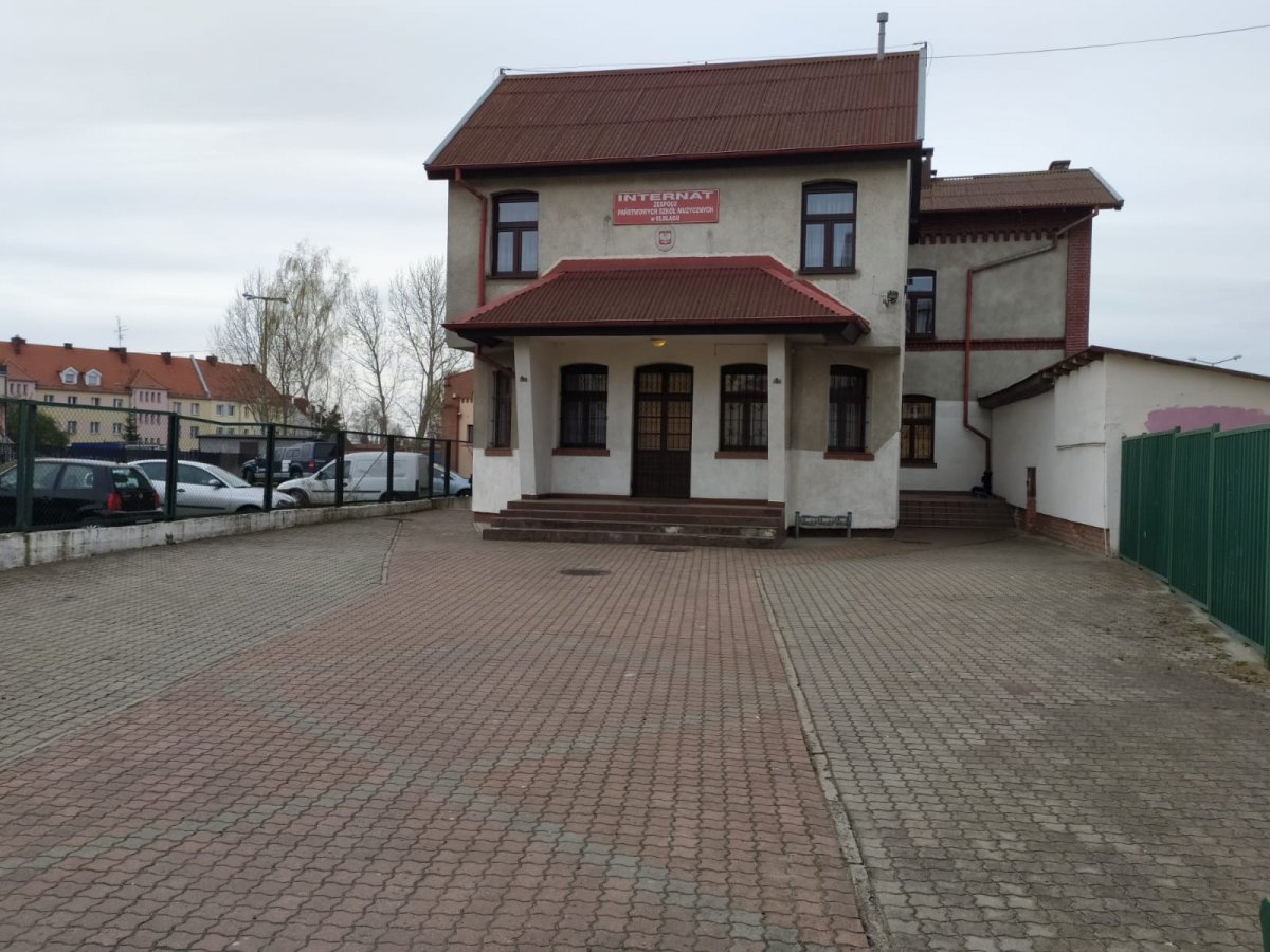 Kamienica przy Garbary za internat Szkoły Muzycznej