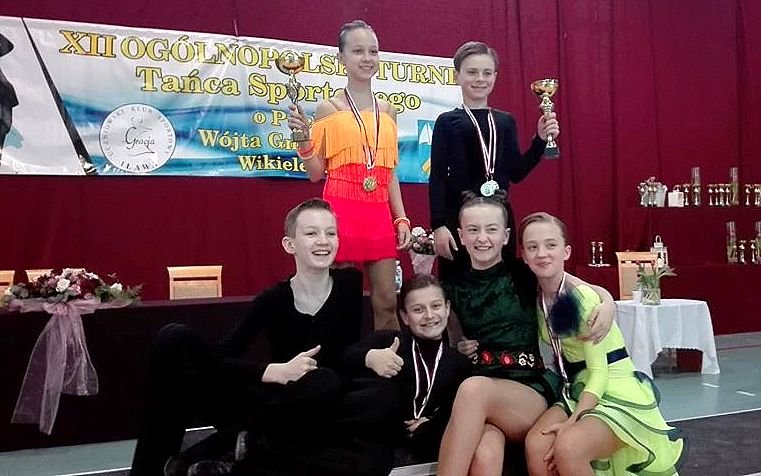 Medalowy weekend Elbląskiego Klubu Tańca „Jantar” [ZDJĘCIA]
