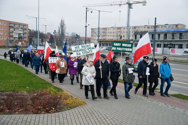 Wolne sądy od polityków [ZDJĘCIA]